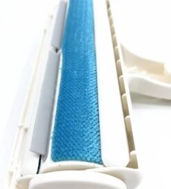 Merkloos Hoogwaardige Huisdierhaar Verwijderaar - Beste Oplossing Tegen Huisdierharen - Hondenhaar Verwijderaar - Kattenhaar Verwijderaar - Pluizenborstel - Haren Verwijderen - Ontharingsborstel - Haarvanger - Wit -Honden Huis Winkel 1080x1200 3