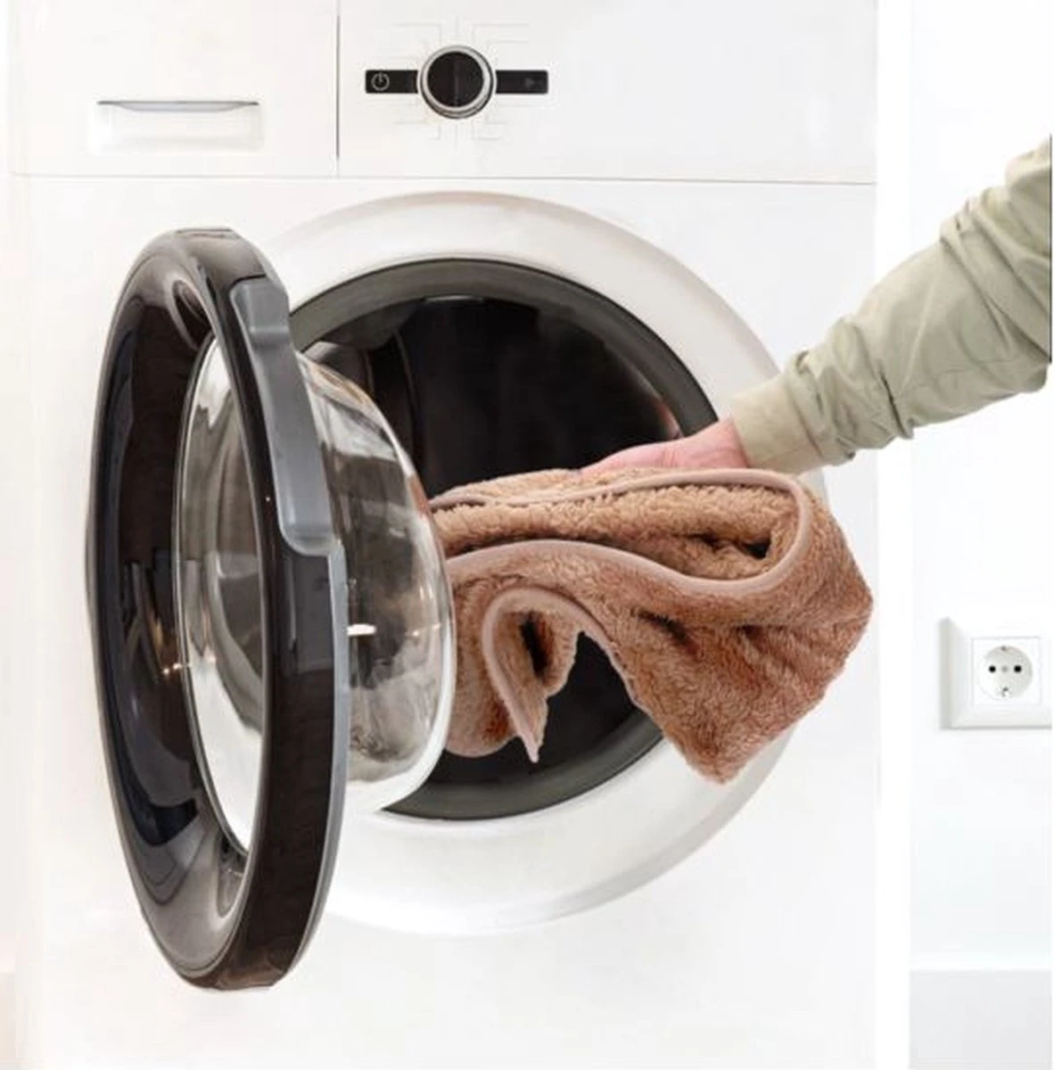 Nobleza Dierendeken - Pluche Deken - Hondendeken - Kattendeken - Deken Hond - Deken Kat - Dierendeken - Bruin - Maat L 4 Nobleza Dierendeken - Pluche Deken - Hondendeken - Kattendeken - Deken Hond - Deken Kat - Dierendeken - Bruin - Maat L - Afbeelding 4