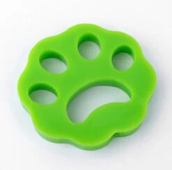 Merkloos Haarverwijderaar Wasmachine - 4 STUKS!! - Herbruikbare Honden- En Kattenhaarvanger - Sticky Pet Hair Remover - Pluispootjes - Huisdierhaar Verwijderaar - Groen Of Oranje -Honden Huis Winkel 1200x1183