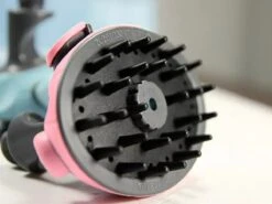 WVspecials Huisdieren Douche - Douche Voor Honden - Honden Douche - Inclusief Slang - Inclusief Drie Kraanadapters - Geschikt Voor Binnen En Buiten - Hondendouche - Hondenbad - Hondenborstel - Hondenkam - Hondenwassen - Hondenzwembad - Tuinslang -Honden Huis Winkel 1200x900 3