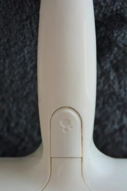 Huisdierhaar Verwijderaar - Huisdier Haar Verwijder Borstel – Pet Hair Remover – Pluizenborstel – Haren Verwijderen – Kleding Borstel & Roller – Katten & Honden - Haar Verwijderaar -Honden Huis Winkel 800x1200 1